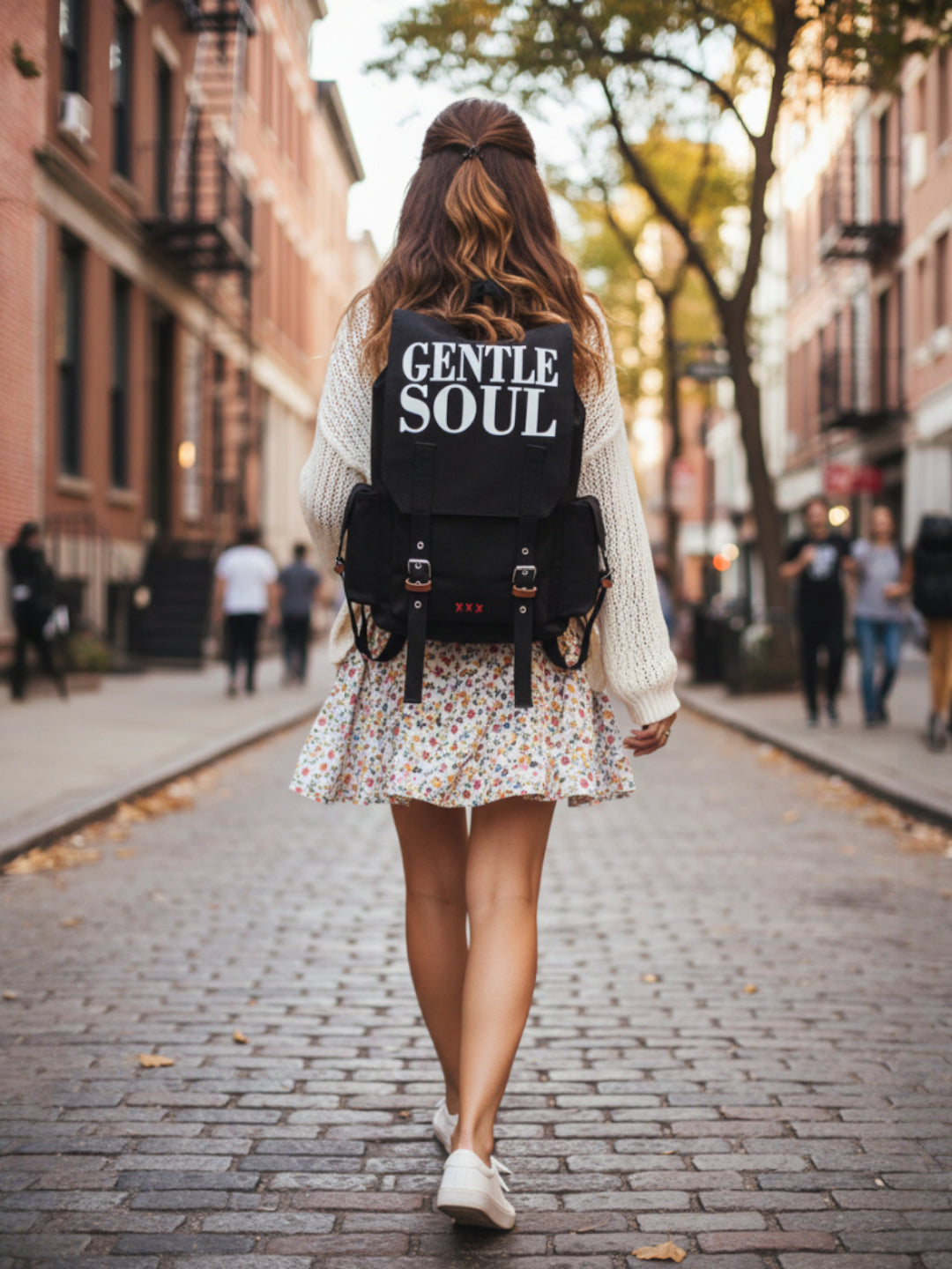 Canvas Backpack for Men & Women 23 Liters | Casual Bags With  Inner Lining, 4 External & 2 Internal Pockets & Adjustable straps | Suitable for Office & College