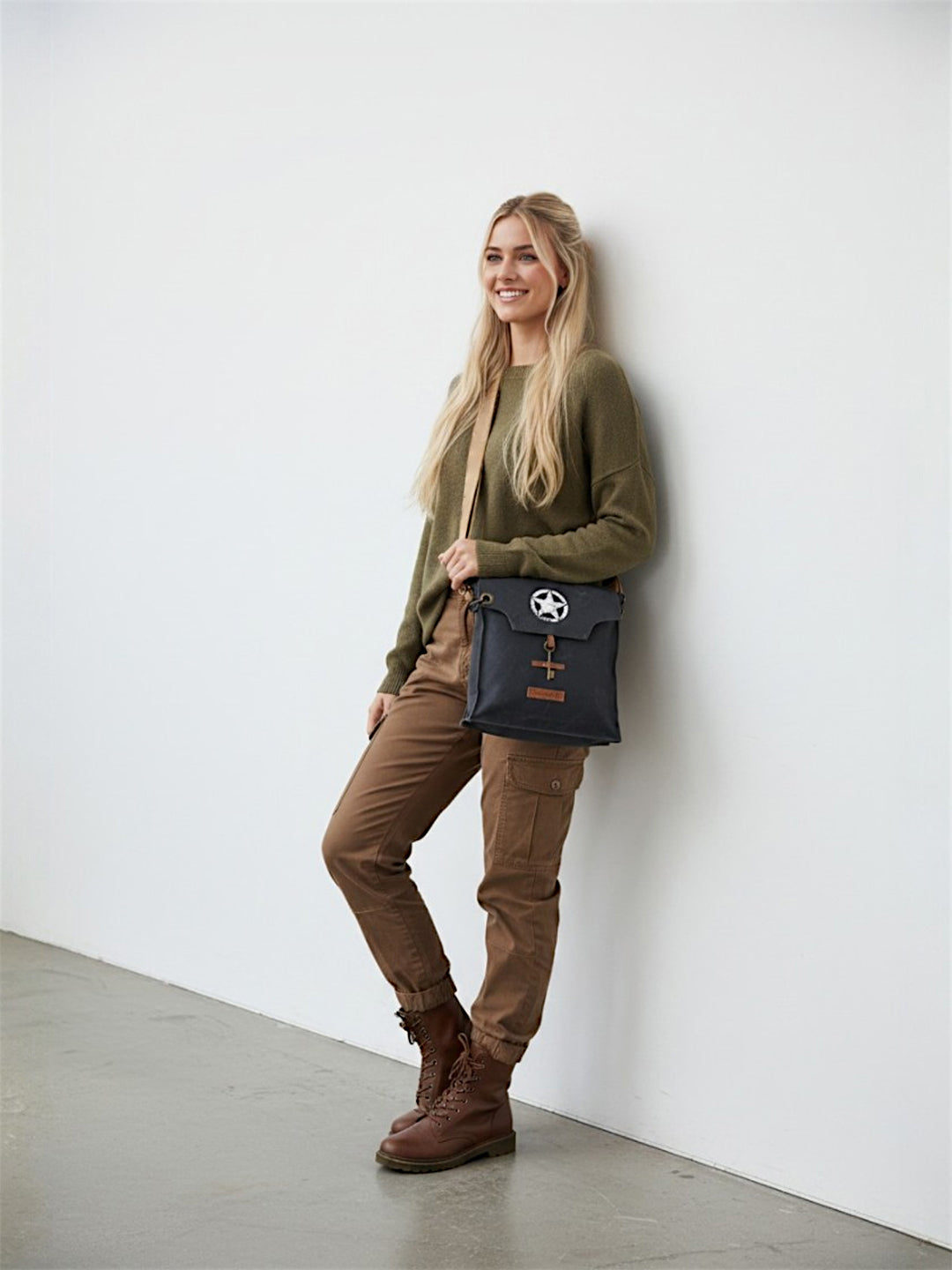 Sturdy Cotton Canvas Messenger Bags for Men and Women | With two Magnetic Snap Buttons Flap Closure, Adjustable Body Strap & Multiutility Lobster Hook