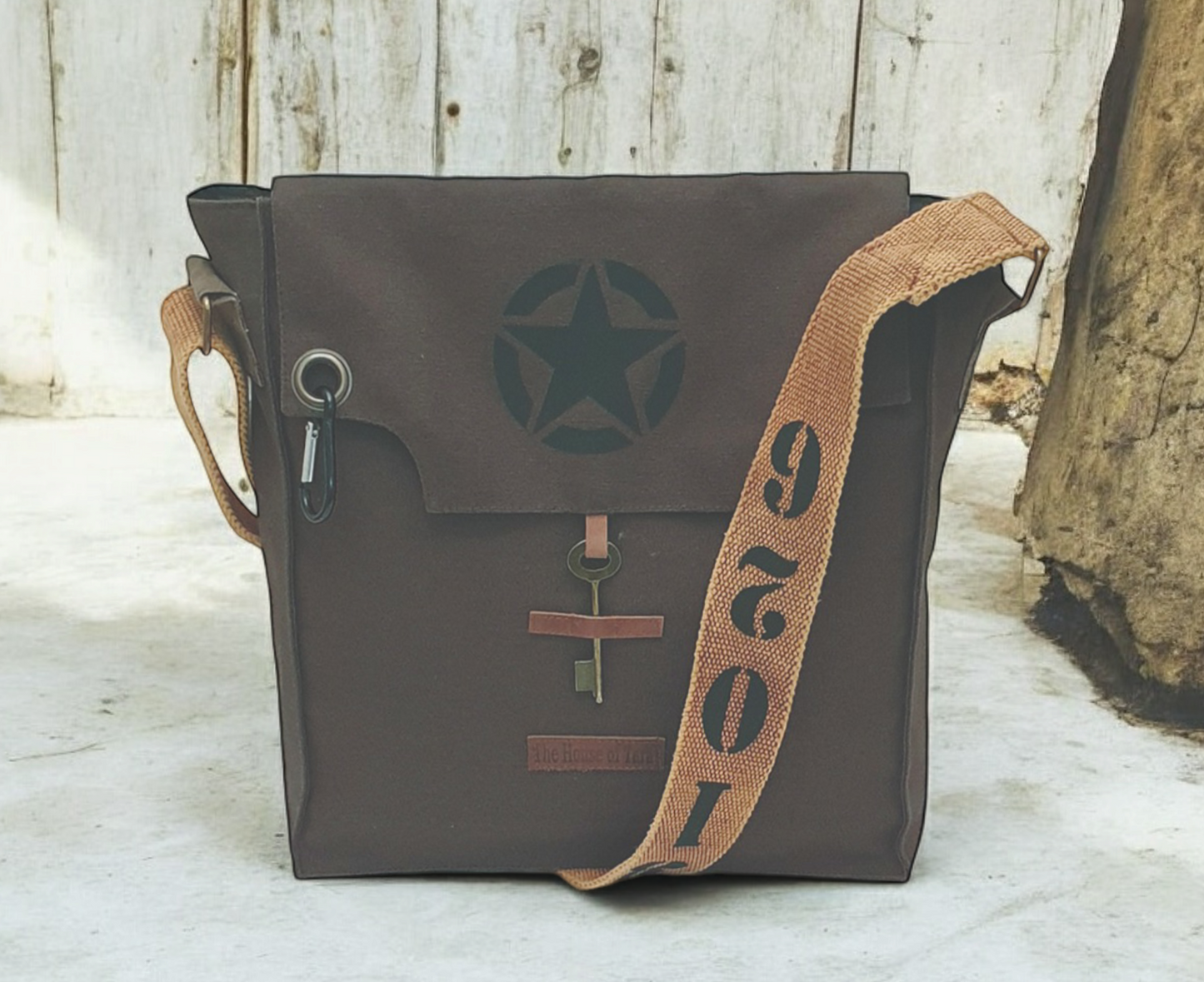Sturdy Cotton Canvas Messenger Bags for Men and Women | With two Magnetic Snap Buttons Flap Closure, Adjustable Body Strap & Multiutility Lobster Hook